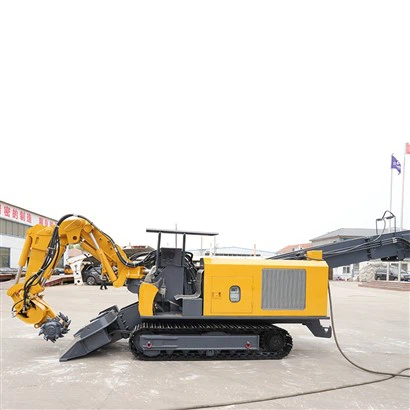 Magni tat-tħin għall-minjiera tal-faħam hija mgħammra b'akkoppjar ta 'malajr, u l-barmil u r-ras tat-tħin huma interkambjabbli tul il-mina tal-blat